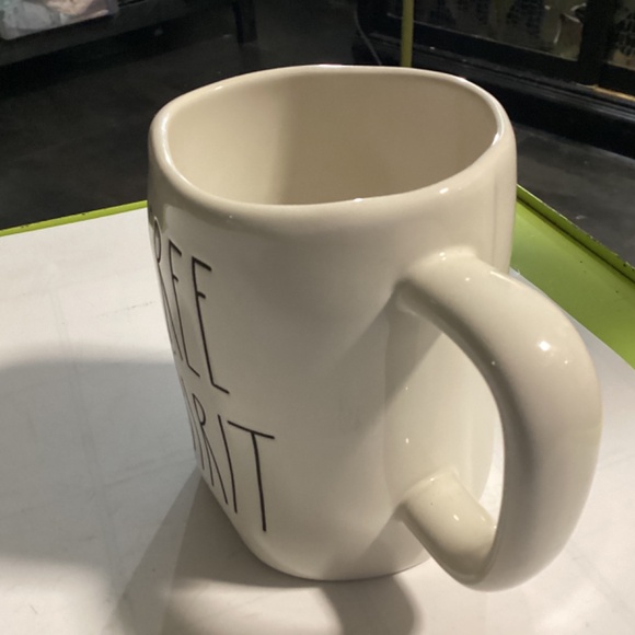 Rae Dunn FREE SPIRIT mug. NEVER USED. GREAT GIFT 🎁 - Picture 2 of 5